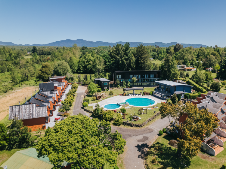 Piscina Sol y Lago